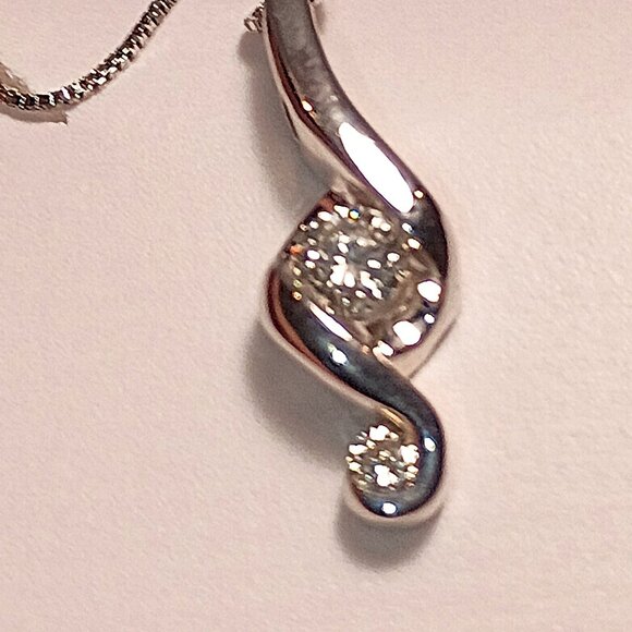 Helzberg Lucina Diamond Necklace with 1/5 Carat Total Weight - Picture 5 of 11